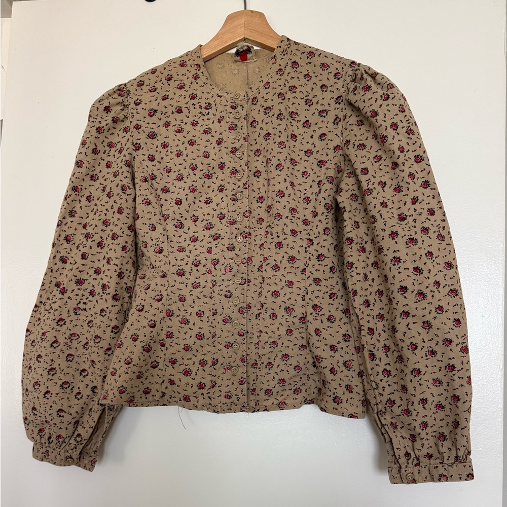 Vintage 1970s Santa Cruz Imports 100% Cotton Floral Button Up Blouse in Tan